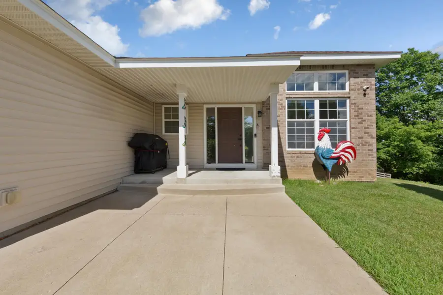 563 Summit Avenue, Dundas, MN 55019 - #2