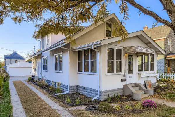 2310 6th Street Ne, Minneapolis, MN 55418