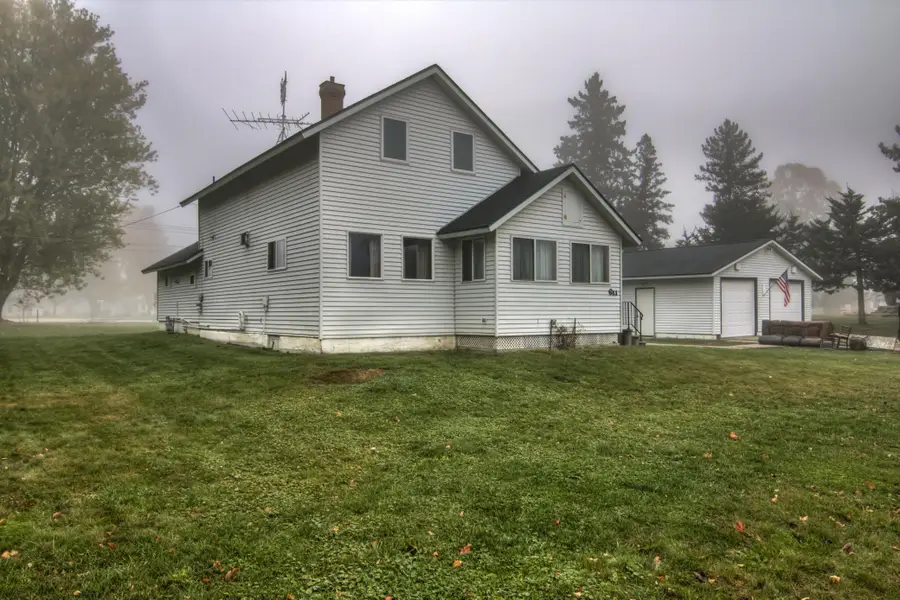 611 8th Street E, Wabasha, MN 55981 - Image #2