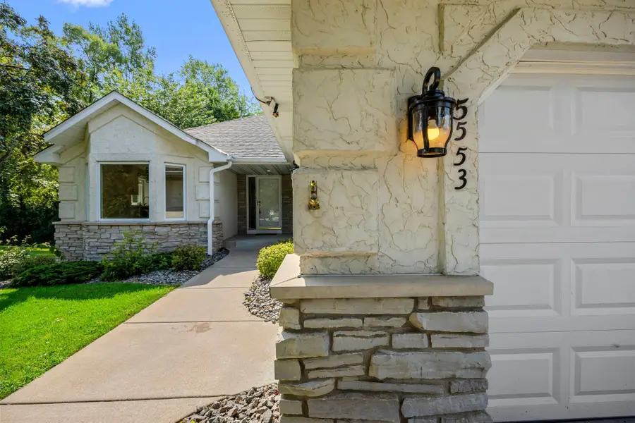 5553 Fenway Court, White Bear Lake, MN 55110 - Image #3