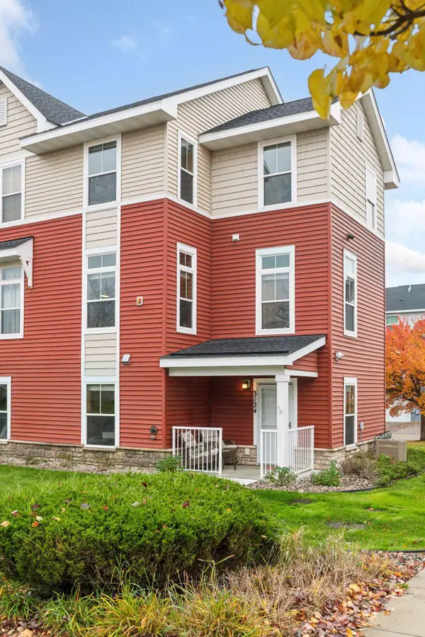 3124 Thoreau Road, Chaska, MN 55318