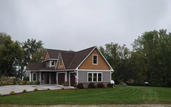 10608 Grunwald Avenue Nw, Maple Lake, MN 55358