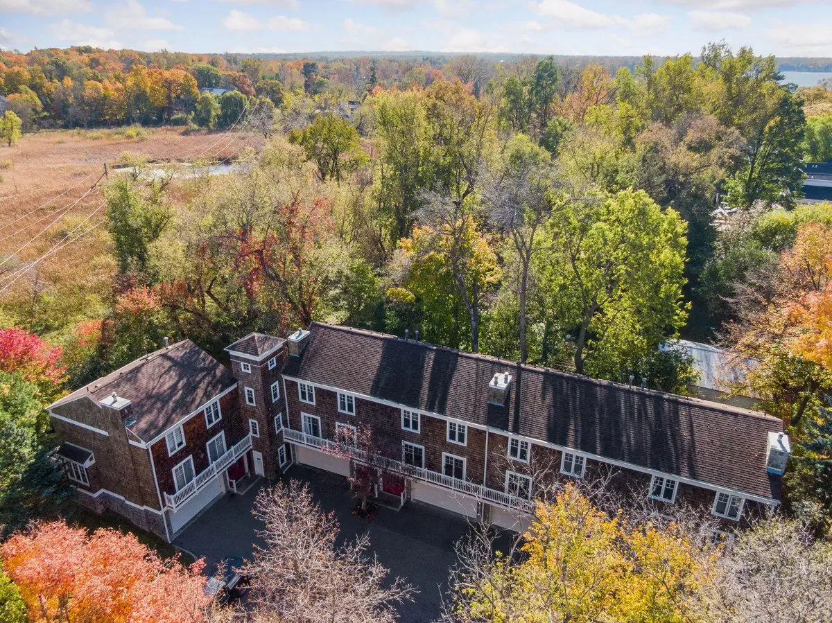 204 Central Avenue S, Wayzata, MN 55391 - Image #1