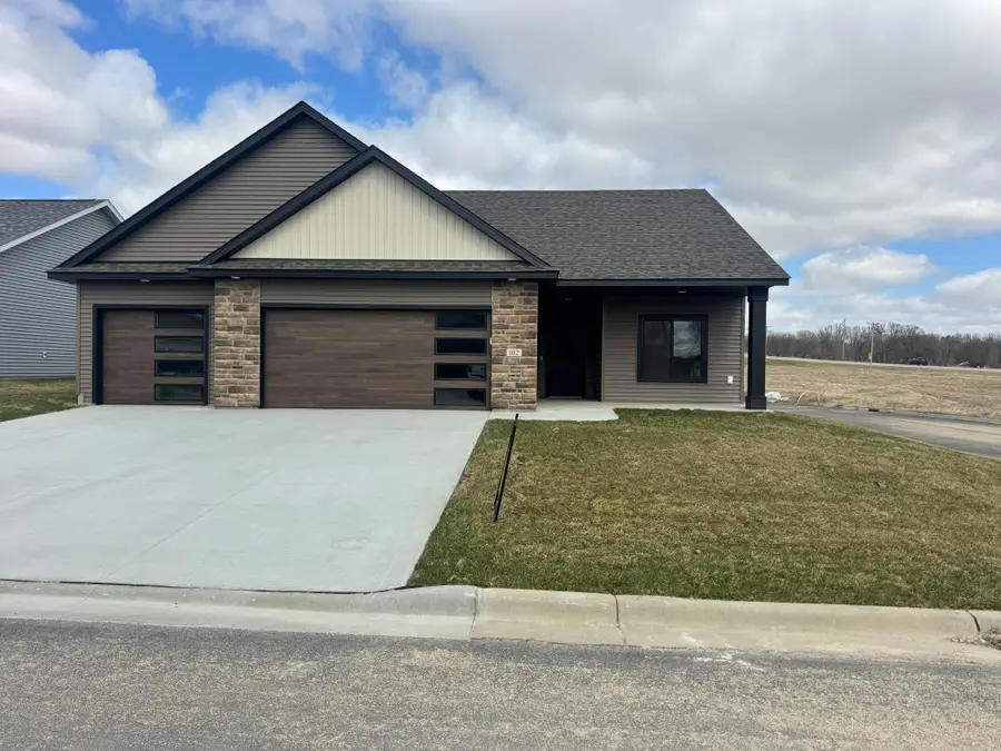 102 Fairway Street, Zumbrota, MN 55992 - #2