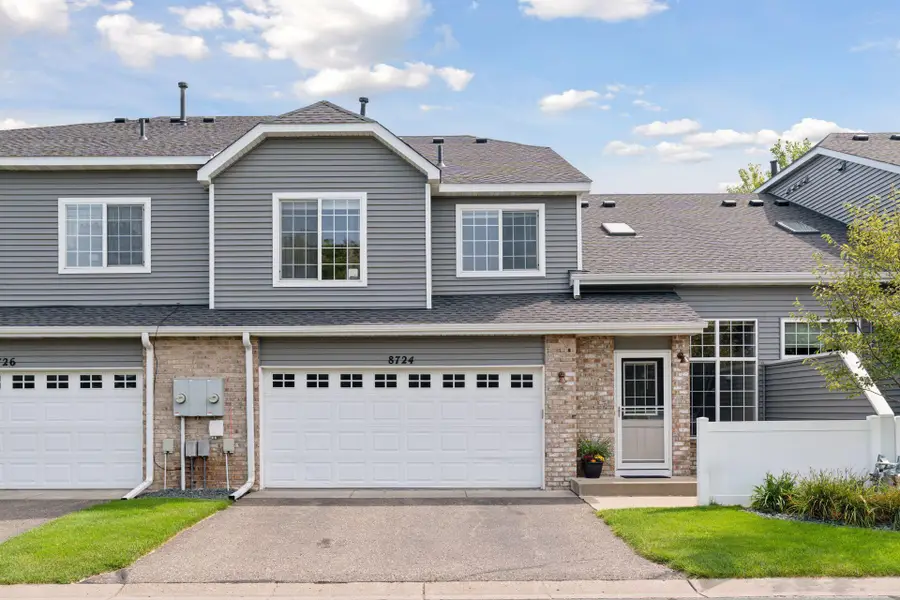 8724 Hastings Circle Ne, Blaine, MN 55449 - Image #2