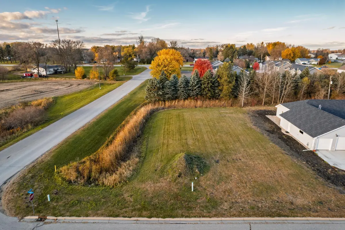706 W Oak Street, Osakis, MN 56360 - #1