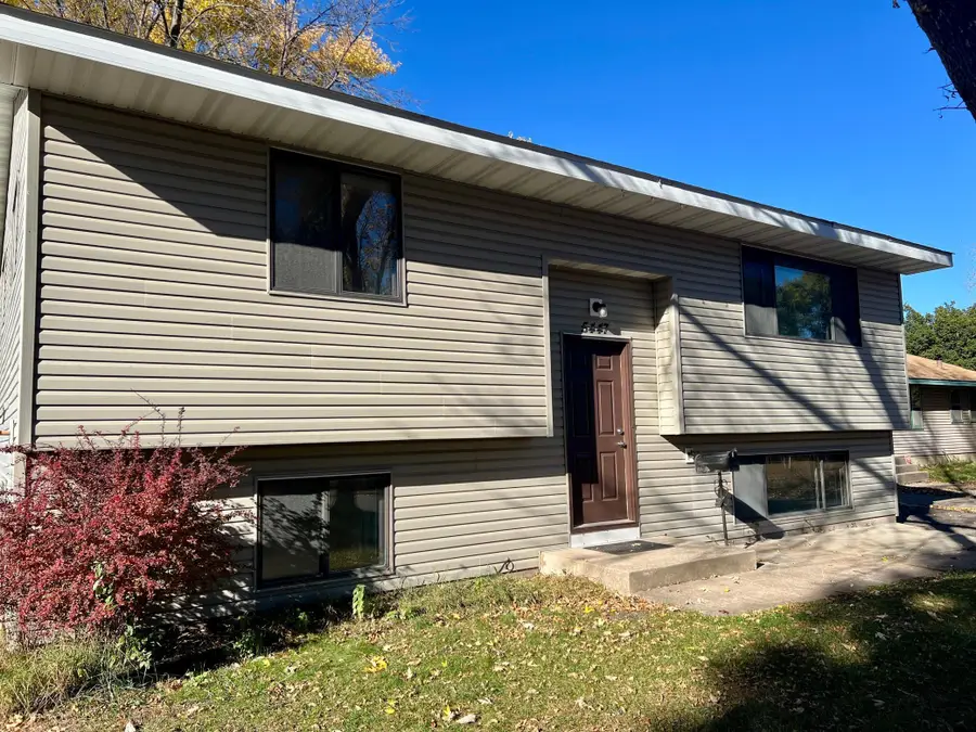 5447 N 4th Street, Minneapolis, MN 55430 - Image #2