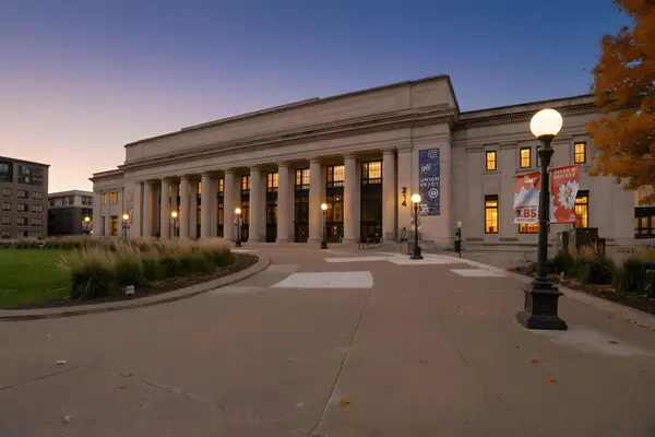 214 4th Street E #226, Saint Paul, MN 55101