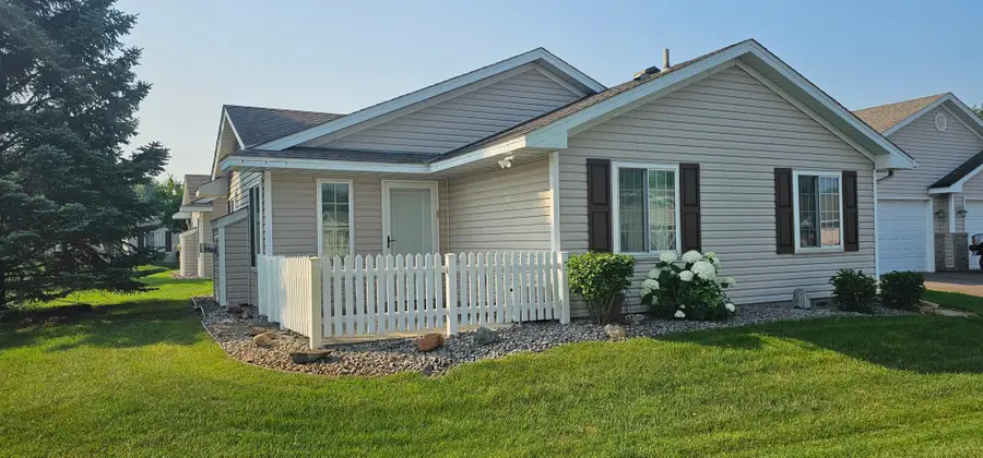 13046 Brookside Lane N, Rogers, MN 55374 - Image #2