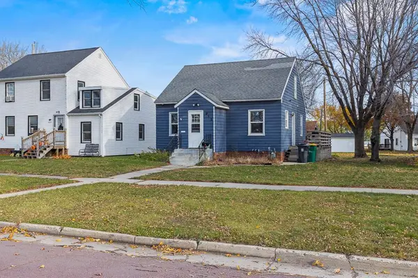 912 Rowland Street, Tracy, MN 56175