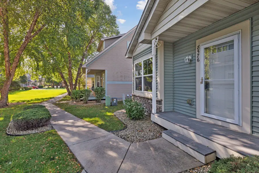 8576 Windsor Lane N, Minneapolis, MN 55443 - Image #3