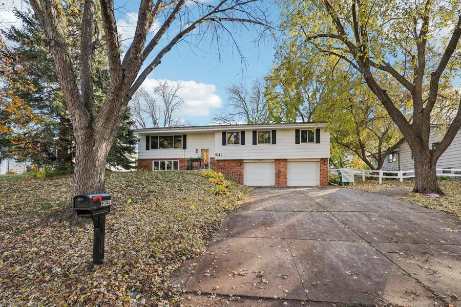 9141 N 35th Avenue N, Crystal, MN 55427 - Image #2