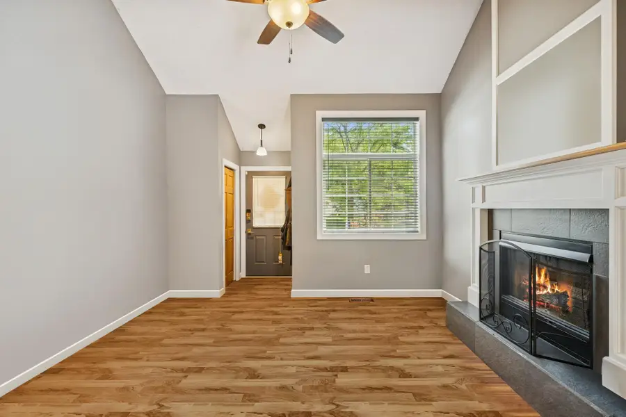 9926 Fillmore Street Ne, Blaine, MN 55434 - Image #3