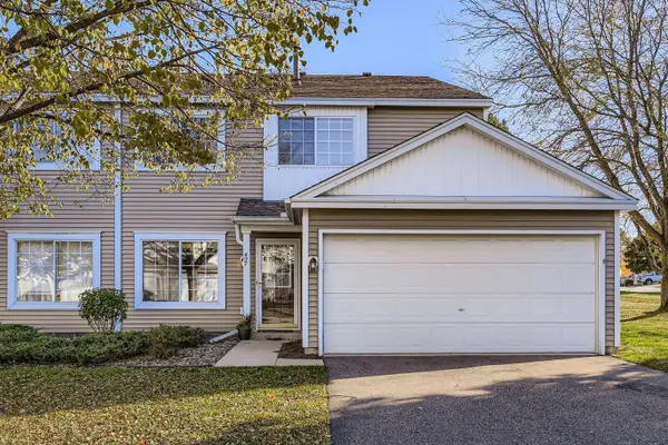 497 Leeward Trail, Saint Paul, MN 55129