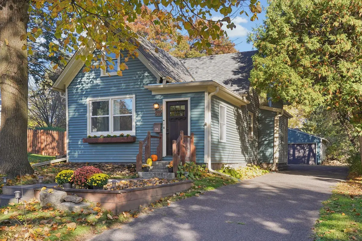 418 Saint Croix Avenue W, Stillwater, MN 55082 - Image #1