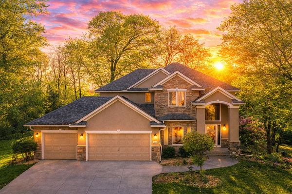 8915 Tewsbury Gate, Maple Grove, MN 55311