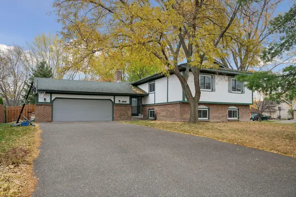 4384 Oakhurst Avenue, Saint Paul, MN 55127