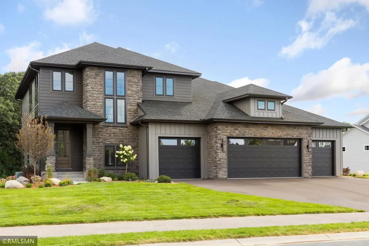 5685 N Kelvin Avenue N, Lake Elmo, MN 55042 - #1