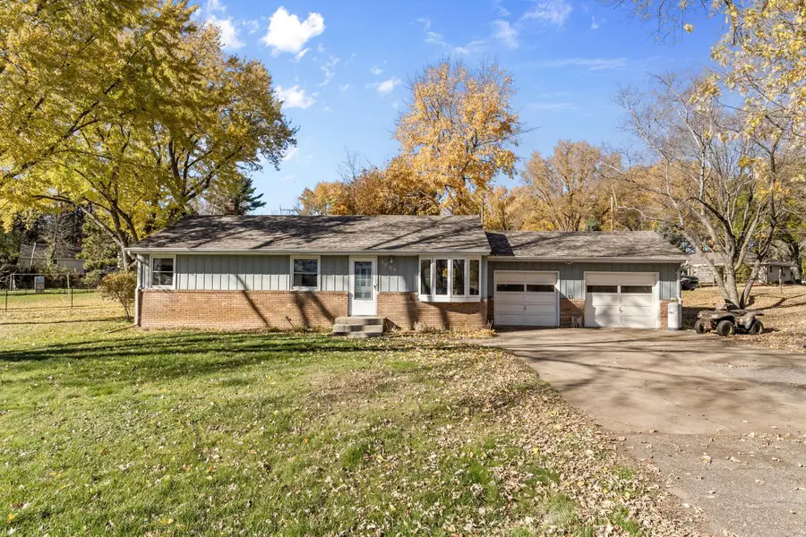 2869 Victoria Street N, Saint Paul, MN 55113 - Image #2