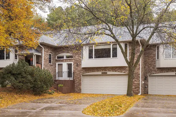 2230 Ferris Lane, Roseville, MN 55113