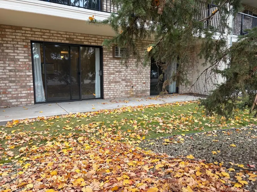 10401 Cedar Lake Road #215, Hopkins, MN 55305 - Image #2