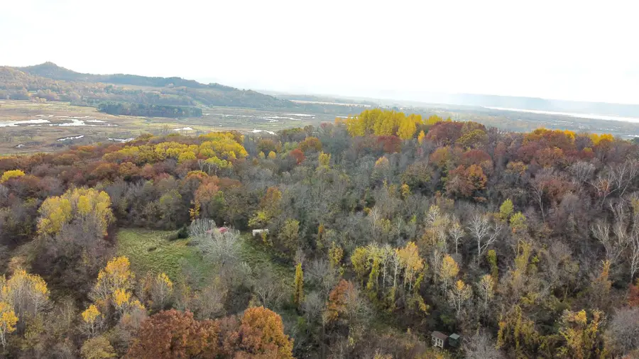 S3399 County Road P, Fountain City, WI 54629 - Image #2