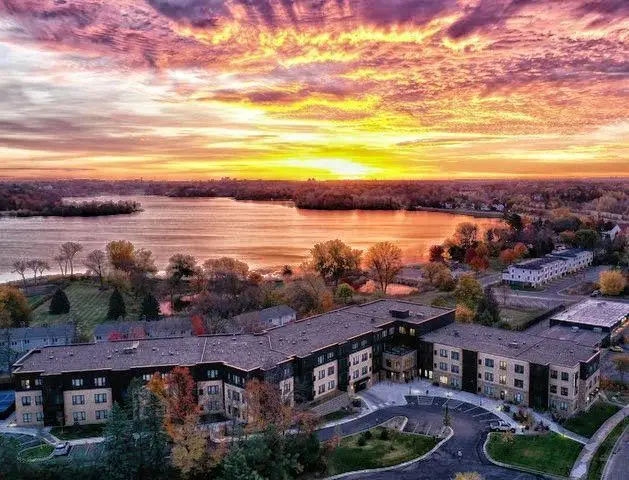 1948 W Wayzata Boulevard #105, Long Lake, MN 55356 - Image #2