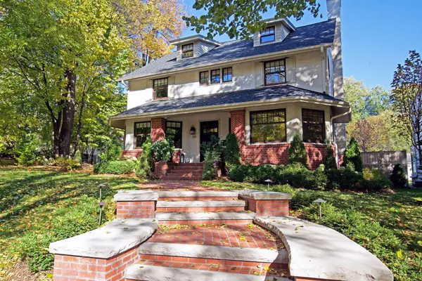 2125 Kenwood Parkway, Minneapolis, MN 55405