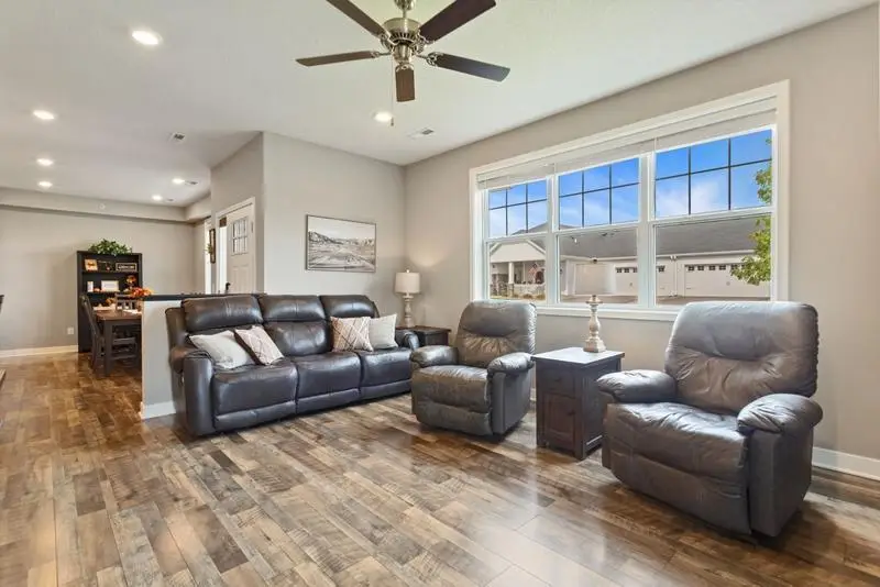 19537 Millpond Way, Maple Grove, MN 55311 - Image #3