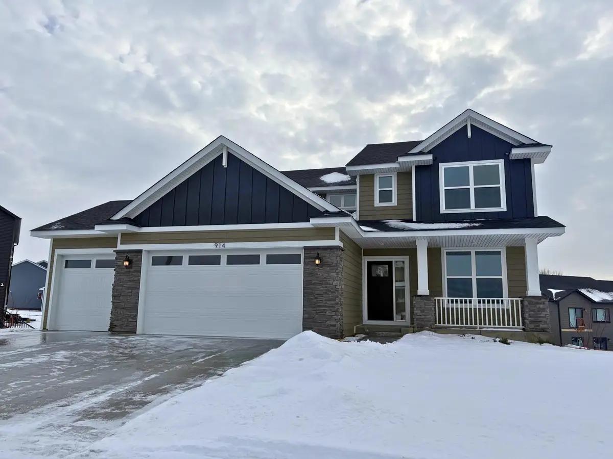 914 Milborne Lane Nw, Rochester, MN 55901 - #1