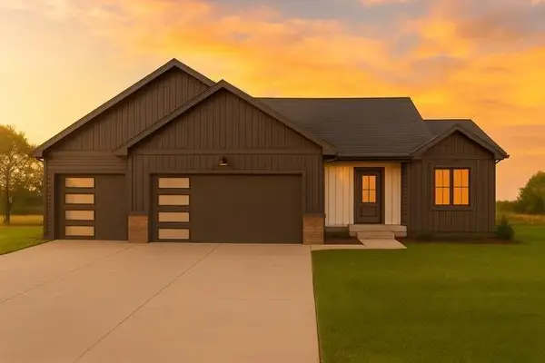 390 Candy Lane, River Falls, WI 54022