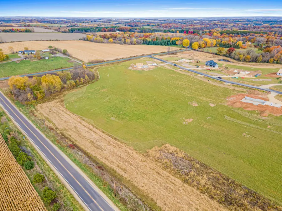 390 Candy Lane, River Falls, WI 54022 - Image #3