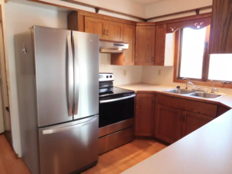 314 10th Ave Se, Elbow Lake, MN 56531 - #2