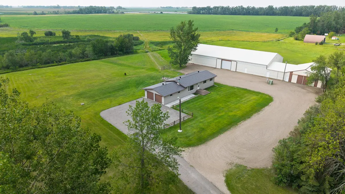 11386 33k Street Se, Valley City, ND 58072 - #1