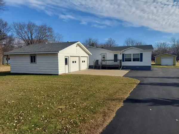 38184 Twin Oaks Drive, Avon, MN 56310