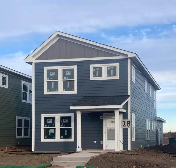 1346 Winthrop Street N, Saint Paul, MN 55119