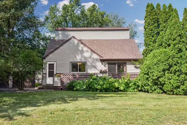 5391 Raymond Avenue, Saint Paul, MN 55112