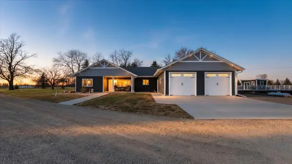 4010 40th Avenue Sw, Montevideo, MN 56265