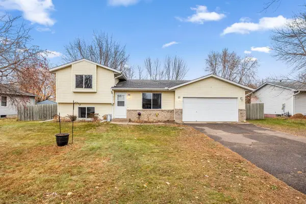 812 Cedar Street Sw, Isanti, MN 55040