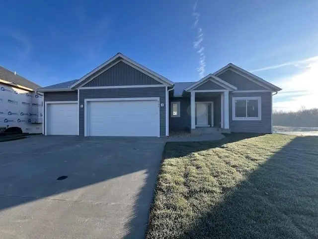 6120 Cody Lane Nw, Rochester, MN 55901 - Image #1