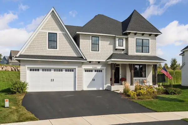 5290 Rolling Hills Parkway, Victoria, MN 55318