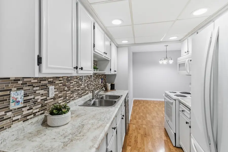 5546 Meister Road, Fridley, MN 55432 - Image #2