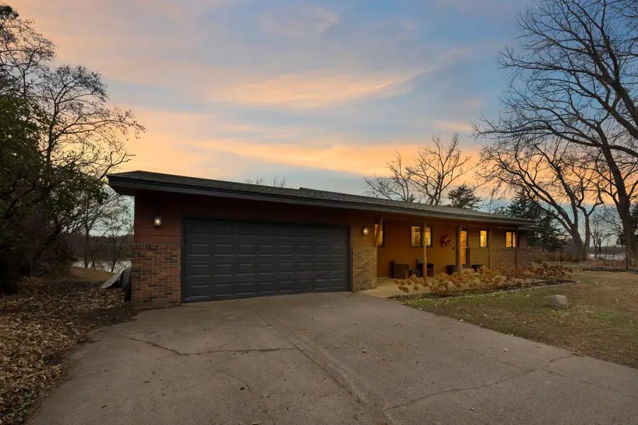 6328 Riverdale Drive Nw, Anoka, MN 55303 - Image #2