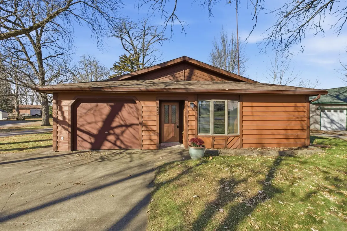 605 Chinook Avenue Sw, Avon, MN 56310 - #1