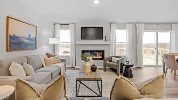 1036 Goldenrod Trail, Waconia, MN 55387