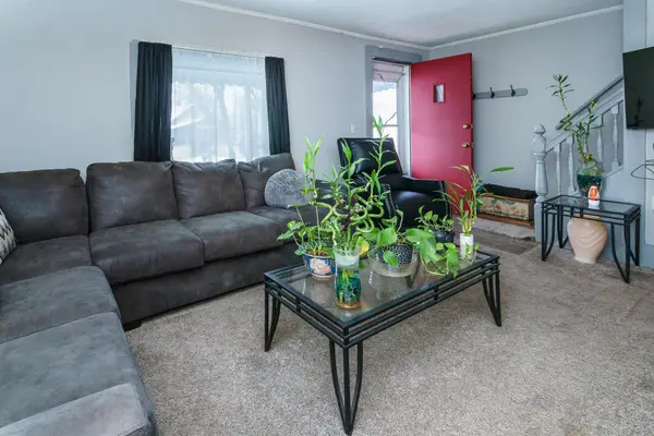 3650 N Colfax Avenue N, Minneapolis, MN 55412