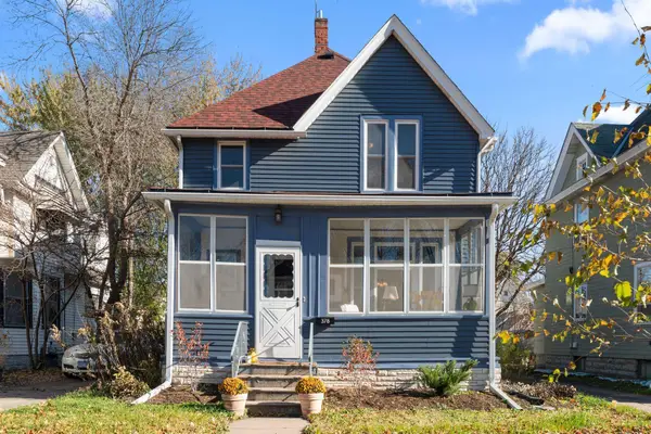 378 Osceola Avenue S, Saint Paul, MN 55102