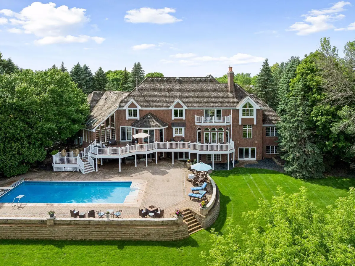 10 Apple Orchard Court, Saint Paul, MN 55110 - #1