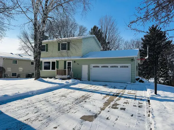 925 Byron Avenue N, Byron, MN 55920