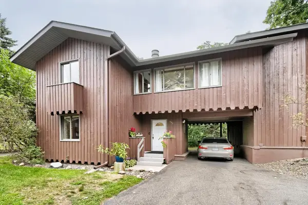1540 S Timber Ridge, Minneapolis, MN 55432
